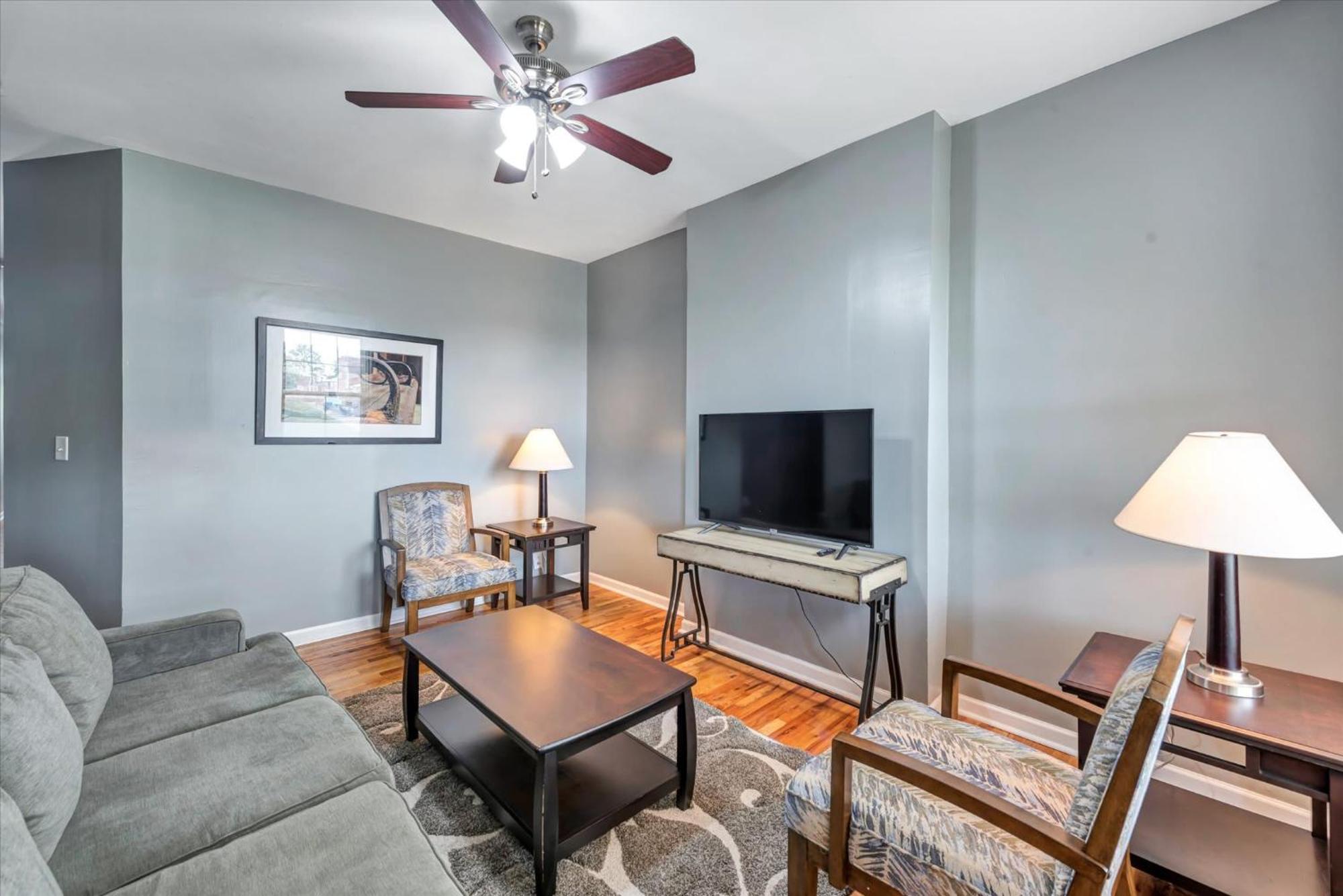 Historic First Floor Tower Grove Unit Stl 1e Holiday home